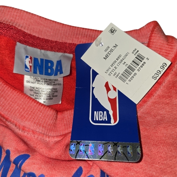 NBA Womens Sweatshirt, Soft And  Comfortable, Medium, NWT!!! - Picture 3 of 3